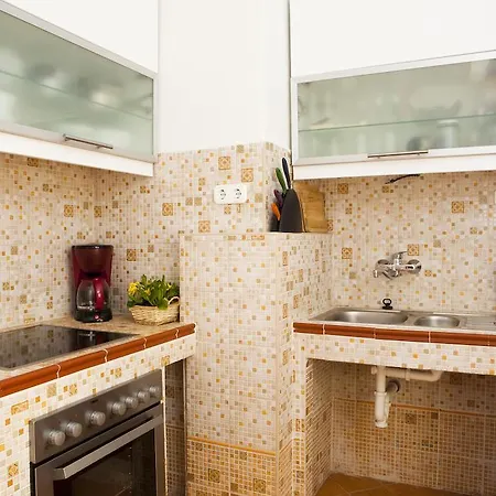 Fakes Apartman Апартаменты