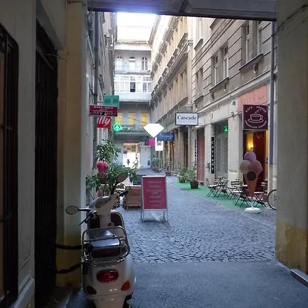 Fakes Apartman